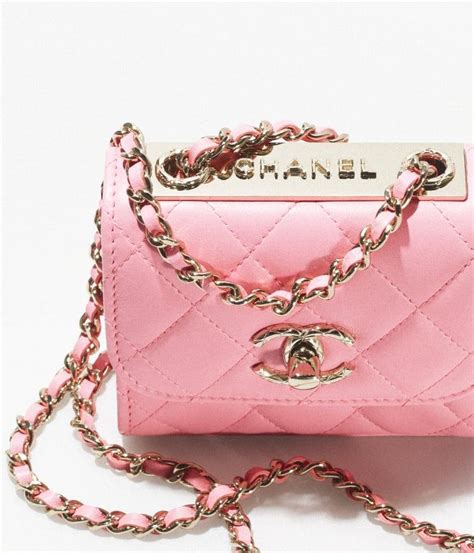 chanel seasonal clutch with chain|Chanel clutch with chain 2022.